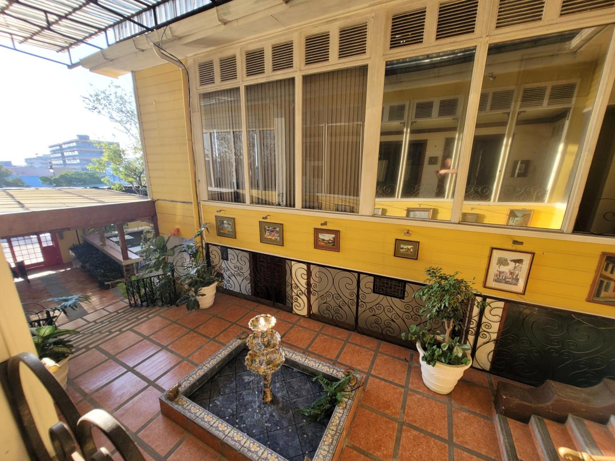 Whiskey Barrel Guest house San Jose (San Jose)